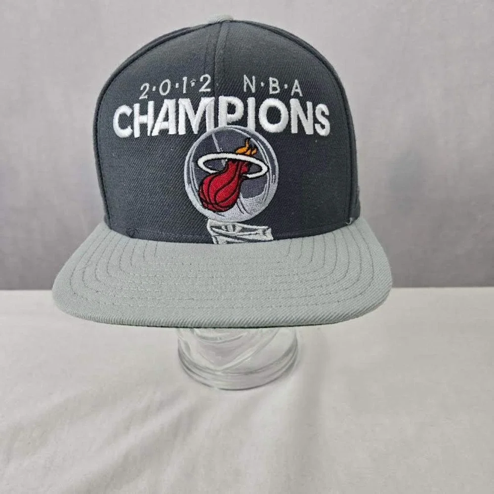 Adidas Miami Heat 2012 NBA Champions‎ Snapback Hat Grey Basketball Cap Mens OSFM
